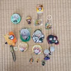 公*o様 鬼滅の刃　善逸　缶バッチ　キーホルダー