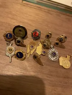 金属工芸複製品：昔のドイツのバッジ6種 - メルカリ