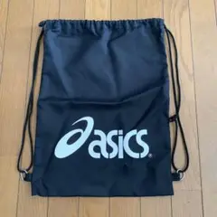 asics ナップサック 黒