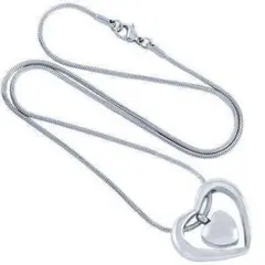 ダブルハート　ハートモチーフ　ステンレス　シルバーネックレス