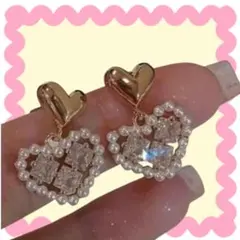 ハート型ピアス　韓国風　エレガント　小ぶり　揺れる キラキラ