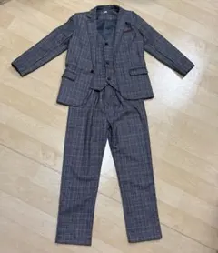 160cmキッズグレーチェック３点スーツ