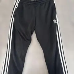 adidas ブラック ジャージ パンツ