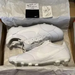 Item thumbnail for item 22755417-b788-4c17-8790-7d2f79c423b5