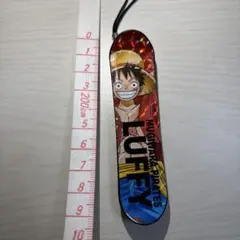 ワンピース　ルフィ　ストラップ