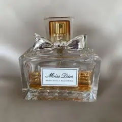 ミスディオール　アブソリュートリーブルーミング　オードパルファン　50ml