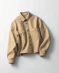 23区　ベージュ コットンシャツジャケットのサムネイル