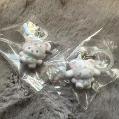 サンリオ　　めじるしアクセサリー　ふわふわスノー　ぽちゃこ　シナモロール