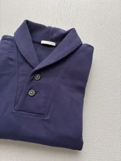 GU 襟付き トレーナー スウェット 紺 ボタン付き