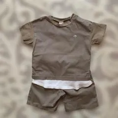 petit main ベージュ Tシャツとショートパンツセット