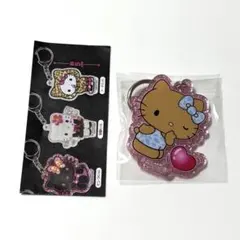 サンリオ　ハローキティ　アクリルキーホルダー　日焼けGAL