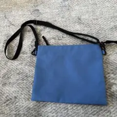 MUJI サコッシュ 青のサムネイル