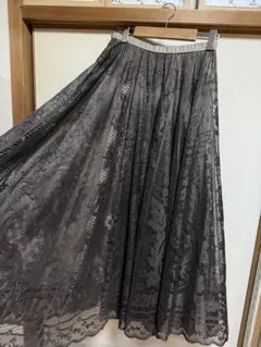 ボンメルスリー ワールド 総レース ロングスカート 36のサムネイル