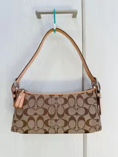 美品✨COACH シグネチャー ショルダーバッグ