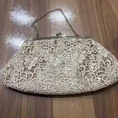 ベージュ レース クラッチバッグ