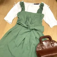 フィント　ブラウス　白　アンアナザーアンジェラス　トップスのサムネイル