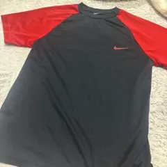 NIKE Tシャツ ブラック×レッド キッズ M