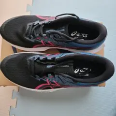 ASICS　ランニングシューズ　トレーニングシューズ　24.5㎝