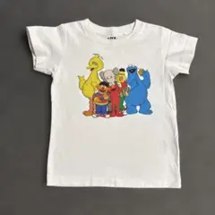 ユニクロ×カウズ　 セサミストリート半袖Tシャツ 100