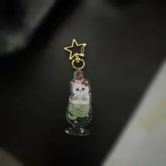 モフサンド　サンリオコラボ　キティ　アクリルキーホルダー　クリームソーダ