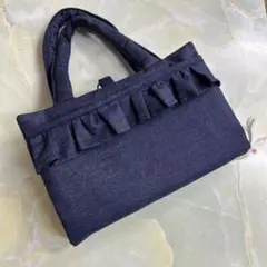 Item thumbnail for item f4732a2e-cded-4ba7-a564-b7ceee88f506