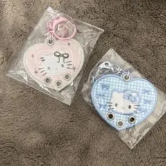 カスタム刺繍キーホルダー　キティ
