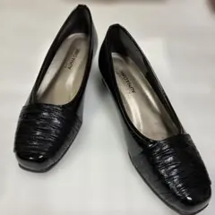 Item thumbnail for item 7c51318f-fa0c-46fe-a2c1-8238698af6a6