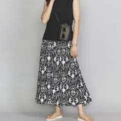 ✨極美品✨ビューティアンドユース　リバティプリントフレアスカート　M