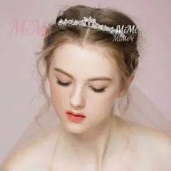 シルバー未使用ティアラ☆ウェディング ブライダル 新品ヘッドドレスお花高品質