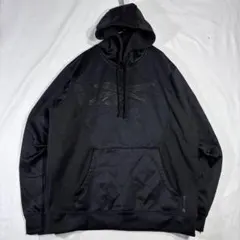 【Reebok】エンボスタッチベクタービッグロゴパーカーのサムネイル