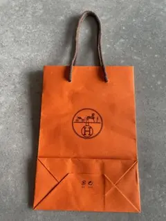 HERMES オレンジ色 紙袋　2枚