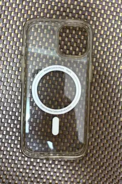 Spigen iPhone 15 ケース ACS06802 (ホワイト)