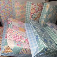 花＆♡＆＃柄　ミニ紙袋（ハンドメイド）８枚②シール付