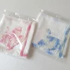 未使用 ハンドメイド 刺繍 ガーゼ ハンカチ 2枚セット