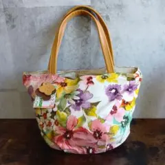 ハンドメイド 蝶、花、てんとう虫、トンボ柄 小さめ トートバッグ 藤井