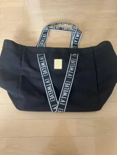 ⭐︎V12 ゴルフ　トートバッグのサムネイル