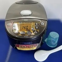 Item thumbnail for item a2d43b7a-04ca-4531-9004-1ea56f7cdbce