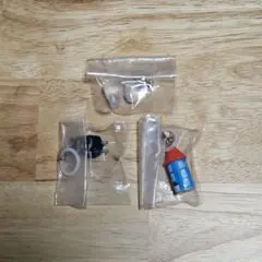 MOOMINめじるしアクセサリー2　ムーミン　スティンキー　ムーミンやしきセット