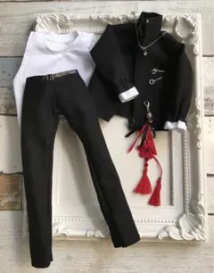 BTS ドール服　ブラックジャケットセットアップ　ジミン 2025年最新】マテルドール bts ジミンの人気アイテム - メルカリ