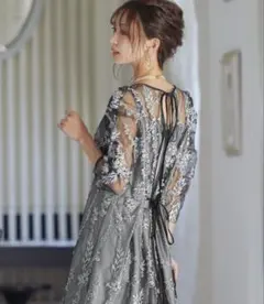 グレー 刺繍 ドレス