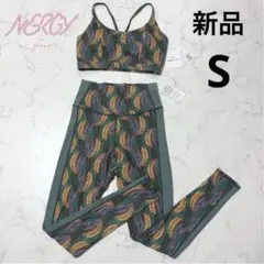 NERGY ヨガウェア セットアップ レギンスS ブラトップM - メルカリ