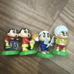 クレヨンしんちゃん フィギュア 4体セット