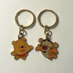 ディズニー　プーさん　ティガー　ペア　キーホルダー