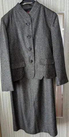 最終値下げお得！Helen de Michel ロングタイトスカートスーツ11号