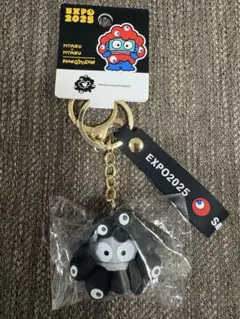 【完売品】タグ付き　黒　サンリオミャクミャク　立体キーホルダー　ハンギョドン