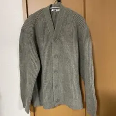 UNIQLO Uグレー プレミアムラムリブVネックカーディガン 100%毛