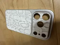 iPhone17pro蛇皮柄 ケースカバーキラキラ