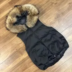 【極美品】theory セオリー ダウンベスト ダウン90%、フェザー10% S