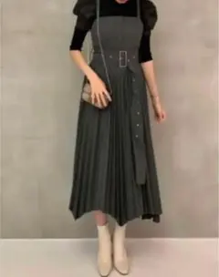 【値下げ】新品・未使用タグ付き スナイデル　プリーツジャンパースカートワンピース