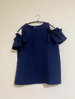 ネイビー オフショルダー フリル トップス《M》
